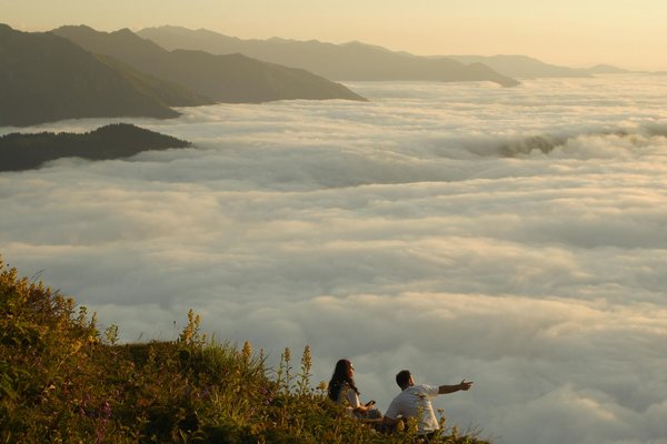 Aventures Et Voyages